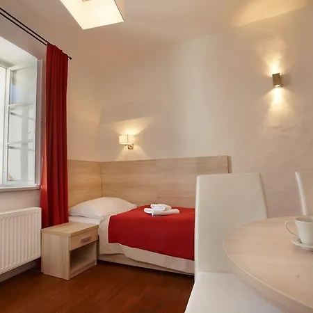 Muzeum Vltavínů Apartamento *