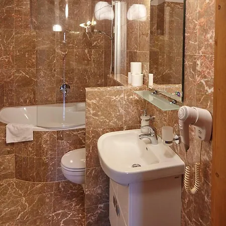 Muzeum Vltavinu Český Krumlov