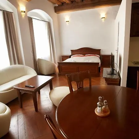 Muzeum Vltavinu Apartment Cesky Krumlov