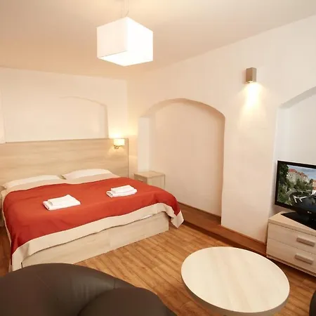 Muzeum Vltavinu Apartment Cesky Krumlov