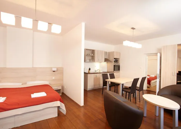 Muzeum Vltavinu Апартаменты *