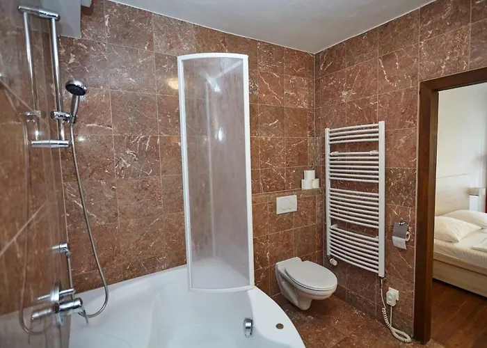 Muzeum Vltavinu Apartment *